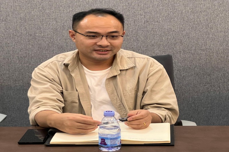 IMG_8329.jpg IMG_8329.jpg