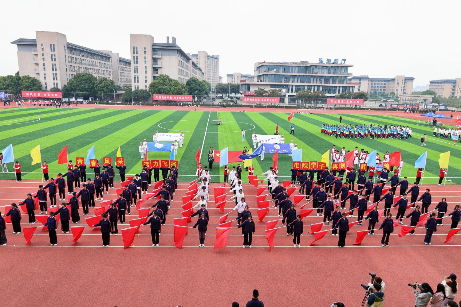 retouch_2024102510471054.jpg retouch_2024102510471054.jpg