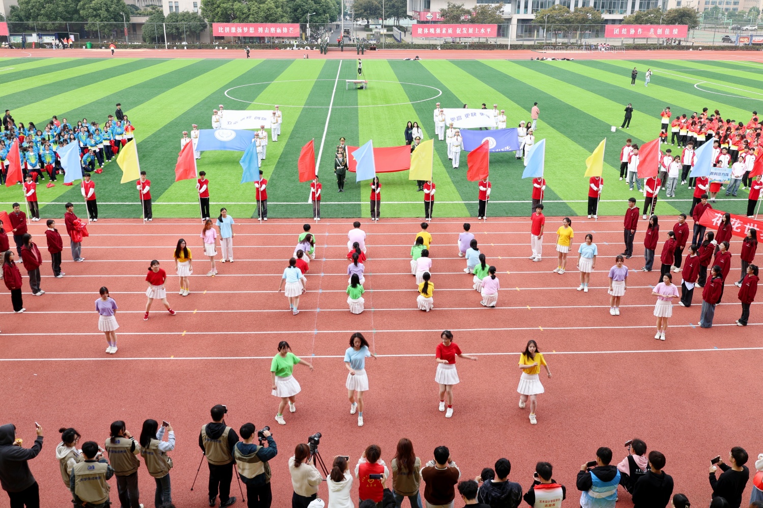 retouch_2024102511015563.jpg retouch_2024102511015563.jpg