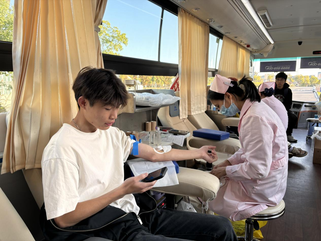 图片2.png 图片2.png