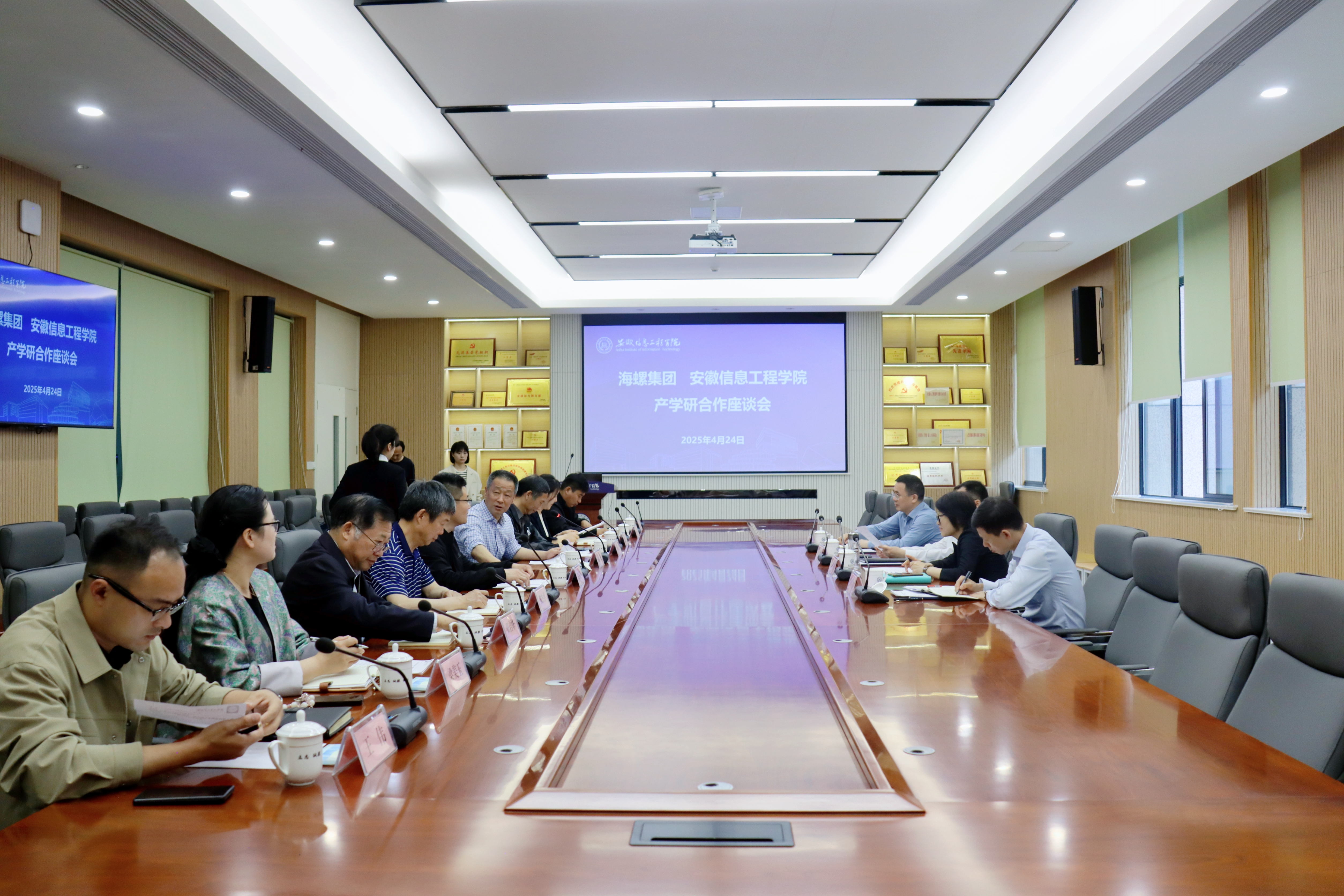 retouch_2025042509451307.jpg retouch_2025042509451307.jpg