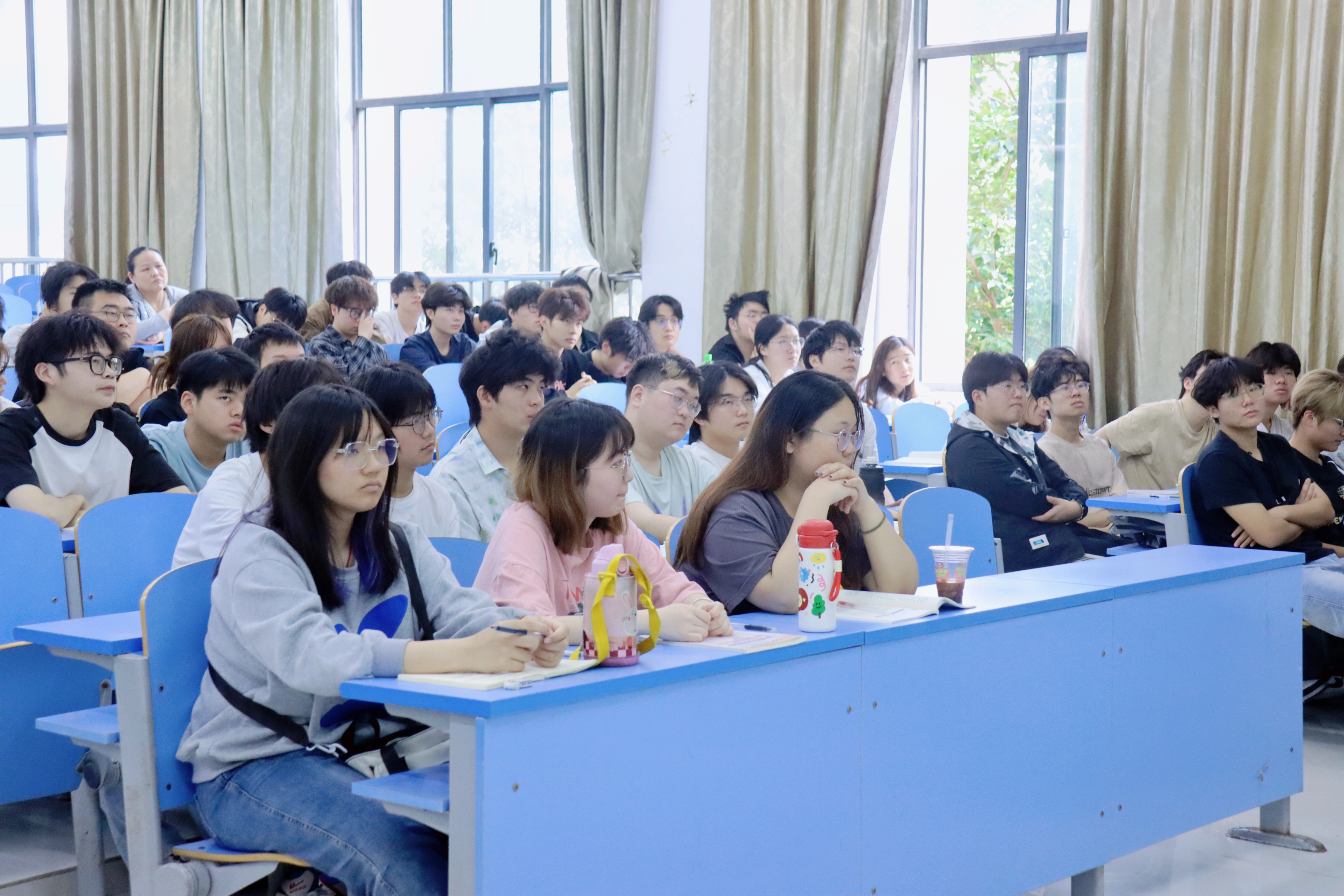 retouch_2025052809353978.jpg retouch_2025052809353978.jpg