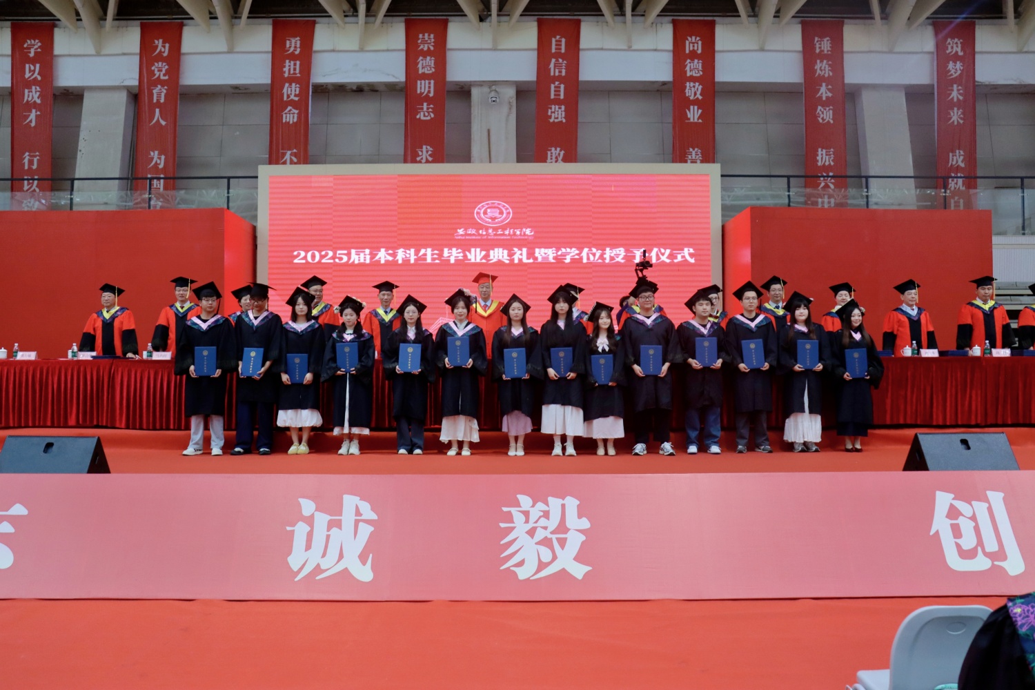 retouch_2025061914054333.jpg retouch_2025061914054333.jpg